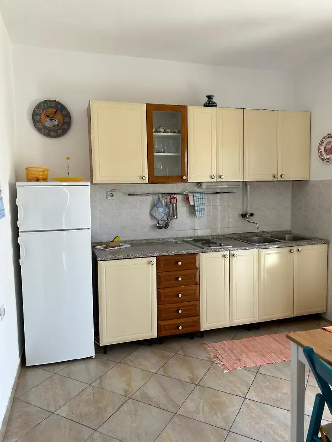 Apartments Tatjana 파그 0*,